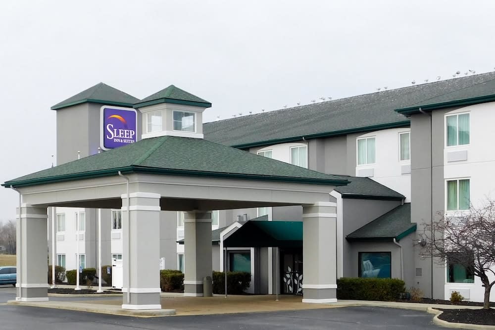 Sleep Inn & Suites Oregon - Toledo 1