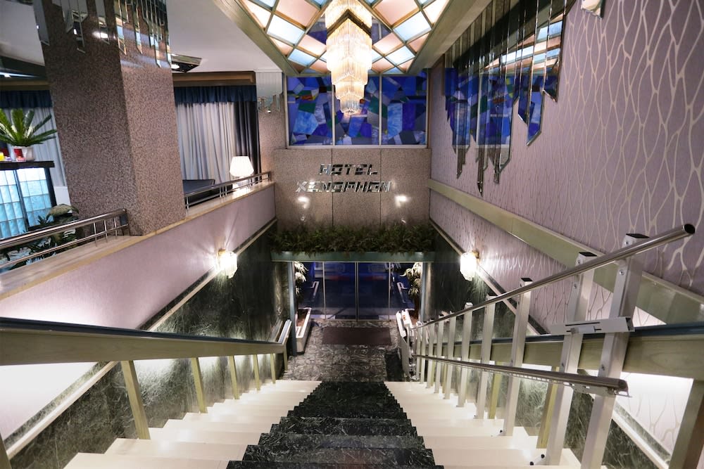 Xenophon Hotel 2