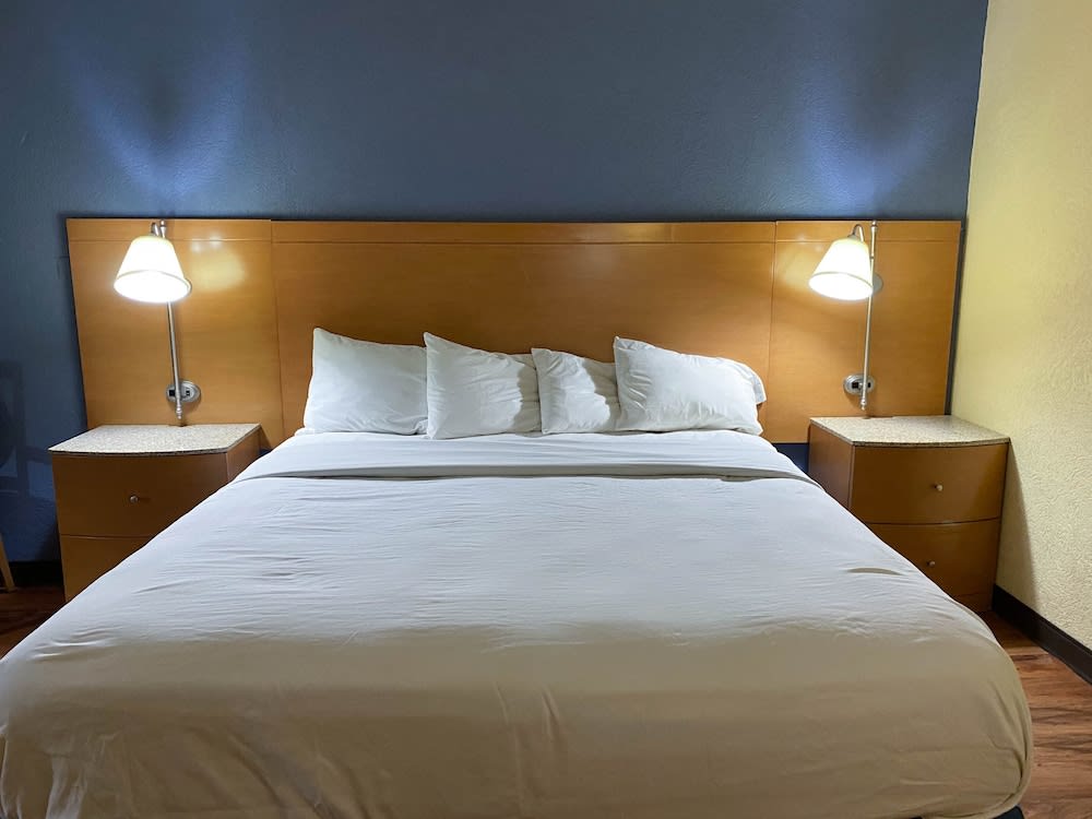 Motel 6 Savannah GA Gateway & I95 4