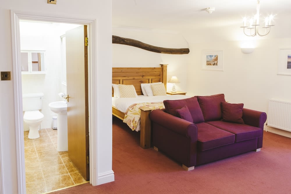 Caley Hall 2