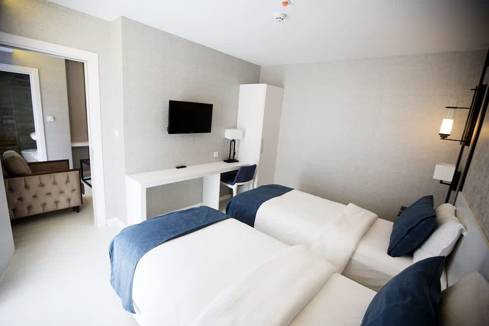 Gardenya Suite Hotel 1