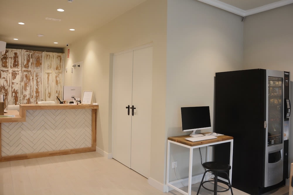 YOU & CO. Saler Beach Boutique 2