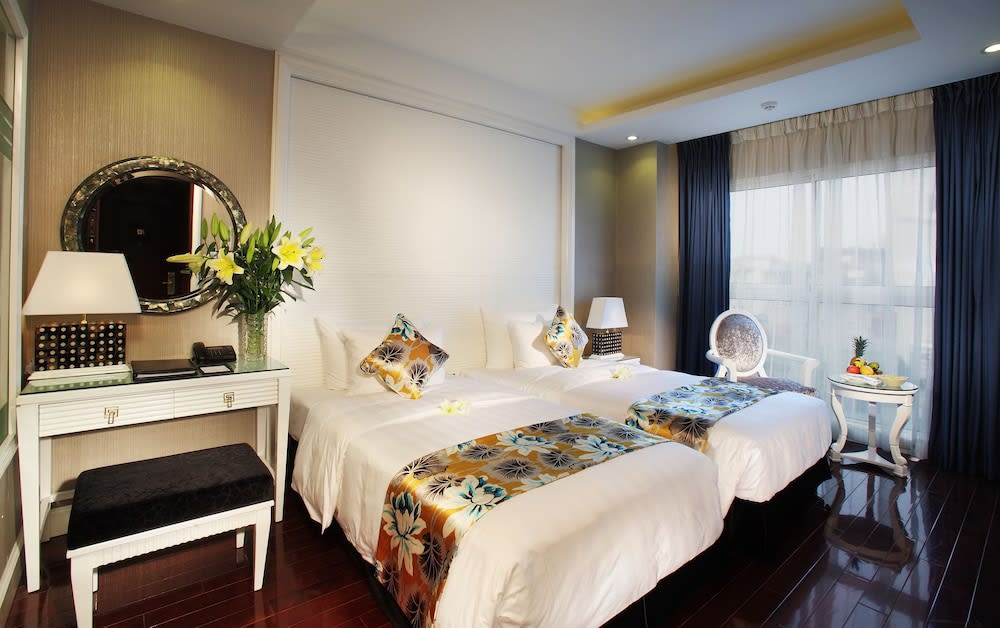 Golden Silk Boutique Hotel 5
