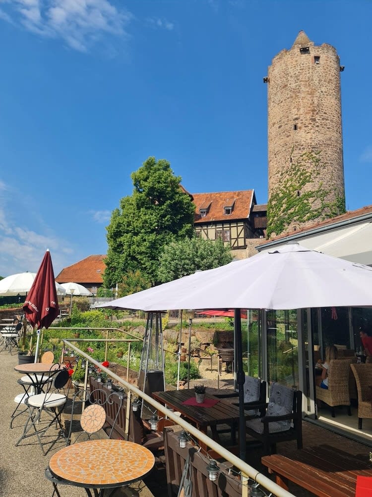 Hotel & Café Schachtenburg 1