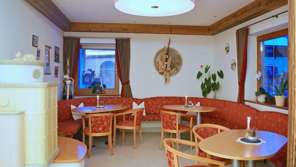 Hotel Trenker 2