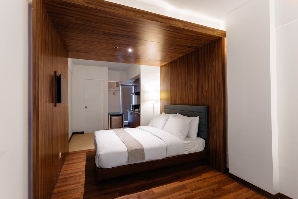 H Hotels - Metro North Uno 4