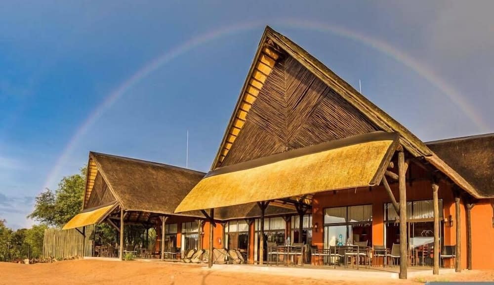 Hobatere lodge 1