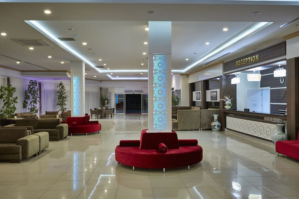 Royal Towers Resort 2
