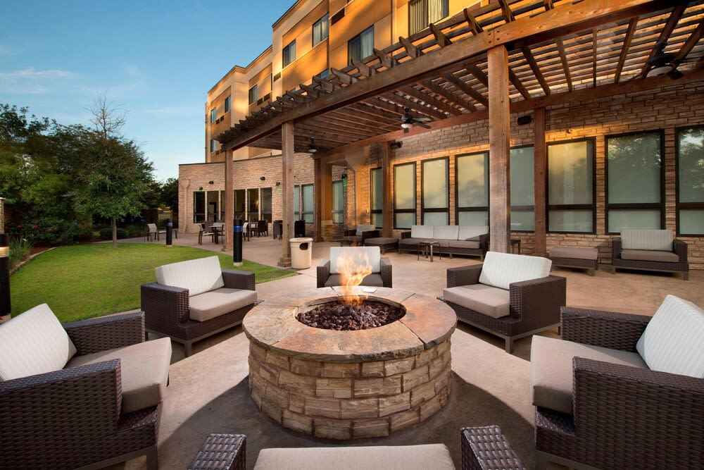 Courtyard by Marriott Lufkin 1