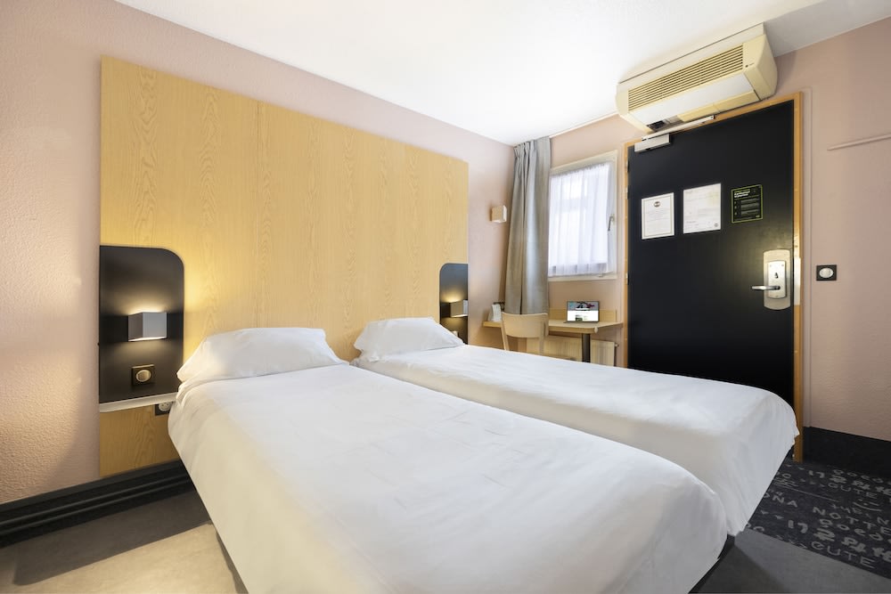 B&B HOTEL Perpignan Sud Porte d'Espagne 5