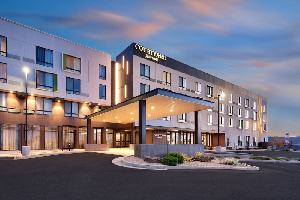 Courtyard by Marriott Cedar City 1