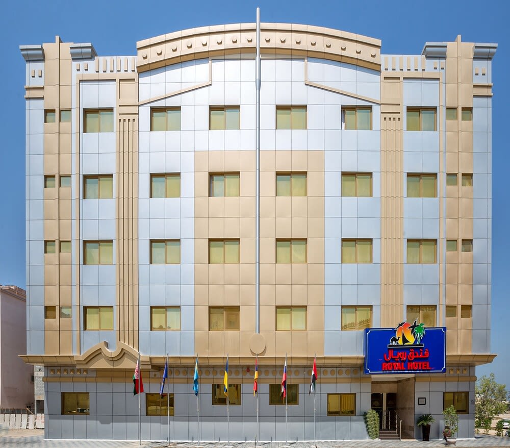 Royal Hotel 1