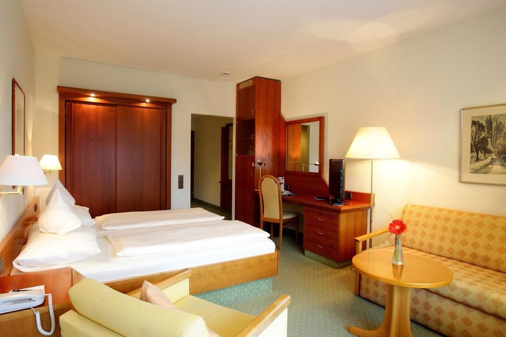Dorint Seehotel & Resort Bitburg/Südeifel 2