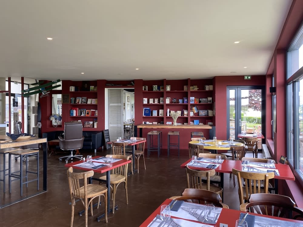 Logis Hôtel & Restaurant de l'Aérodrome de la Baie de Somme 2
