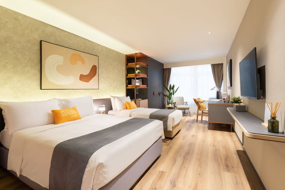 Dash Living on Prat 1