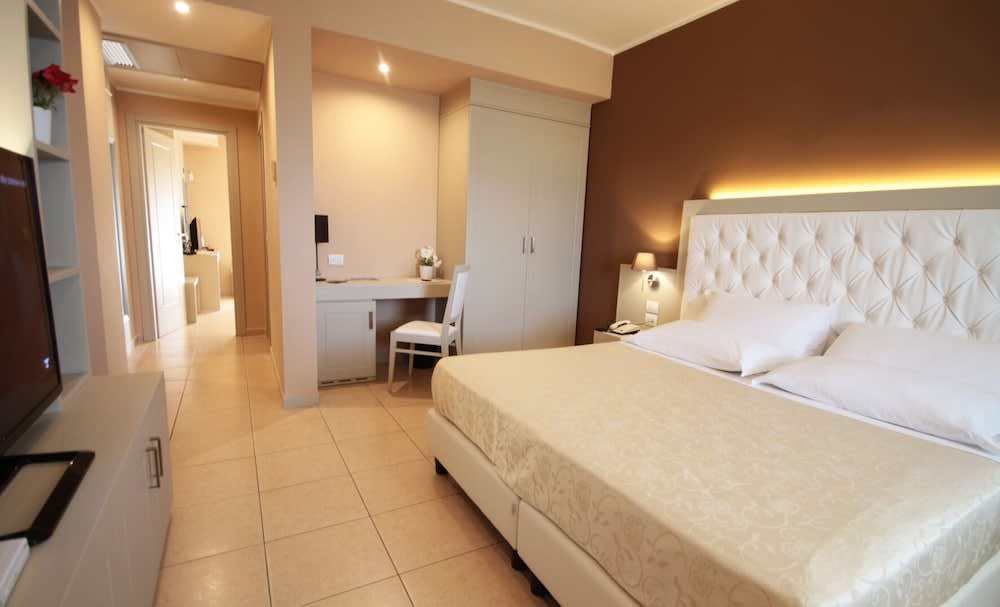 Mediterranean Boutique Hotel 5