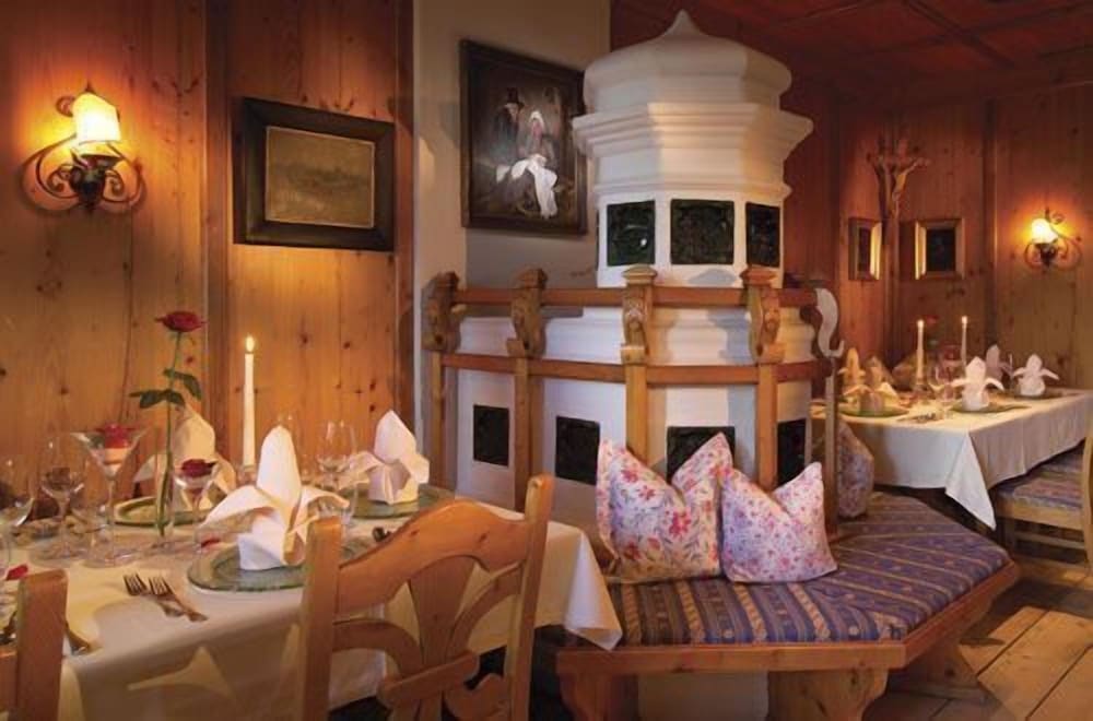 Hotel AlpenSchlössl 3