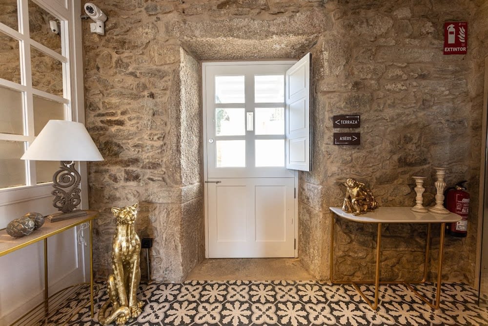 Hospedium Hotel Barómetro de Camariñas 1