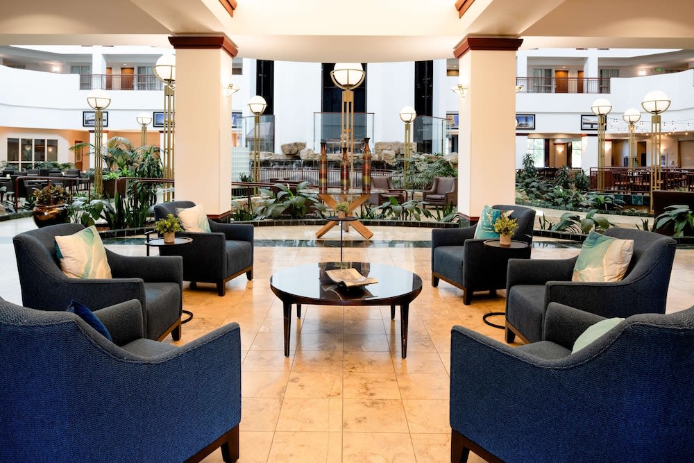 Embassy Suites by Hilton Portland Airport 5