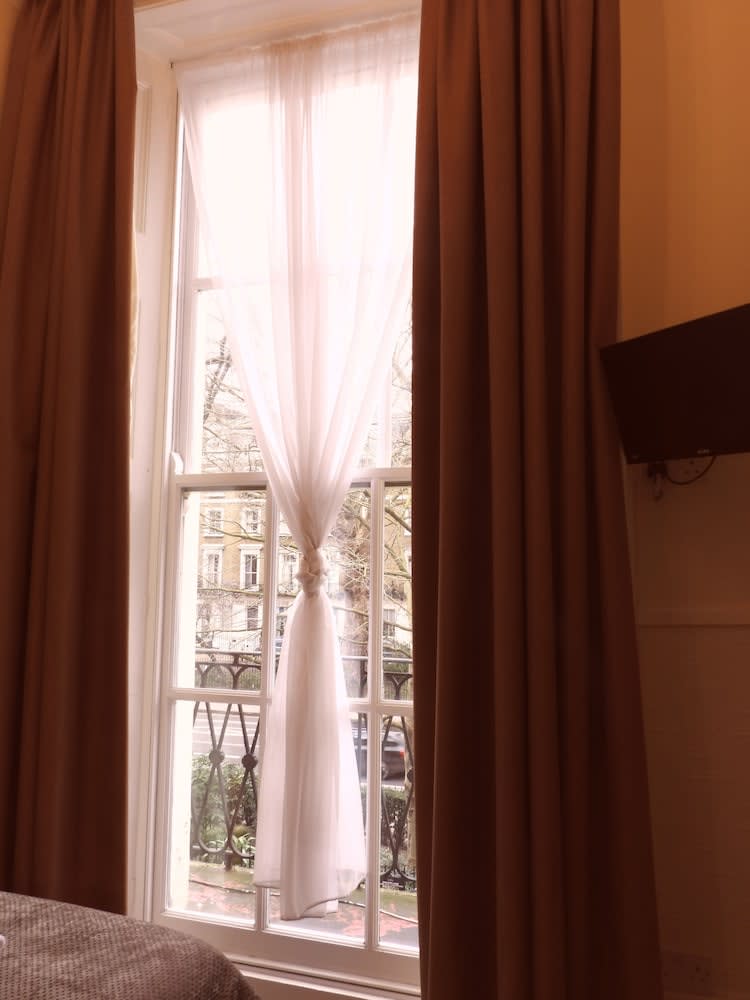 Europa House Hotel, London Paddington 5