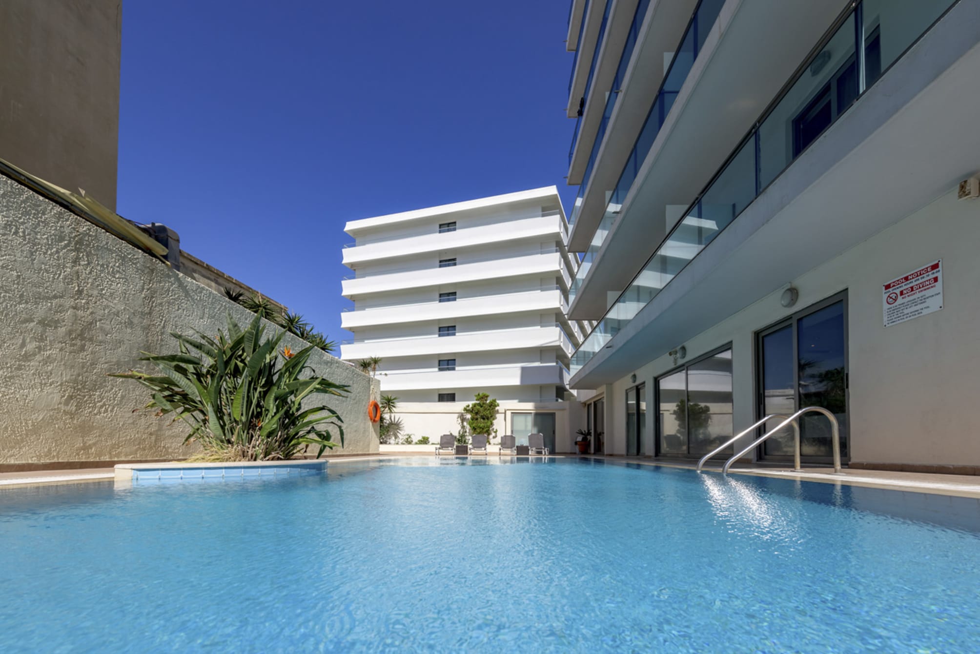 Manousos City Hotel 2
