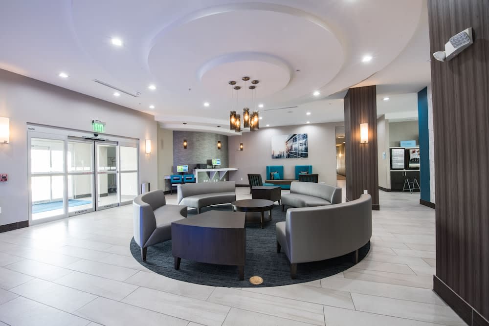 Holiday Inn Express & Suites HOUSTON - HOBBY AIRPORT AREA by IHG 2