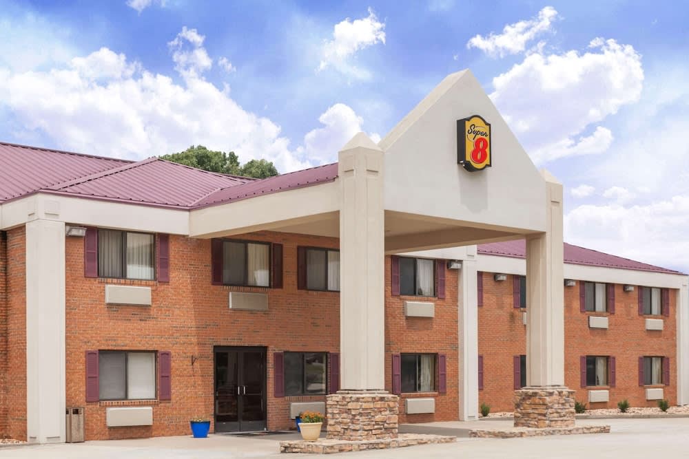 Super 8 by Wyndham Eddyville/Kuttawa 1
