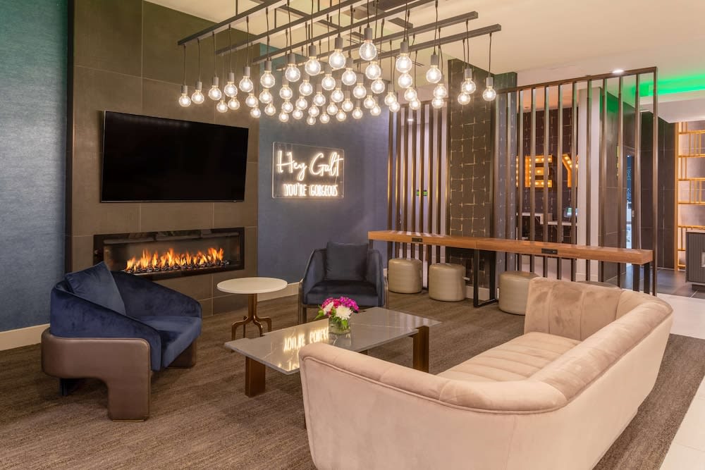 La Quinta Inn & Suites by Wyndham Galt Lodi North 2