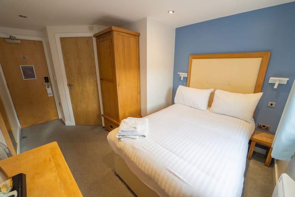 The Waterside Hotel and Leisure Club 5