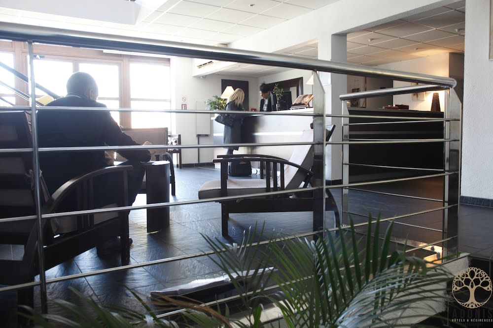 Adonis Carcassonne 4