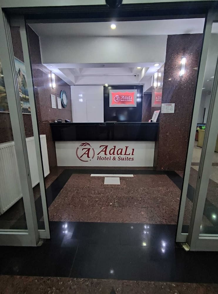 Adalı Hotel & Suites 1