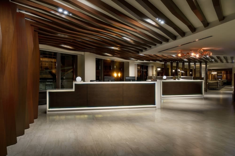 Residence Inn by Marriott Chicago Downtown/River North 2