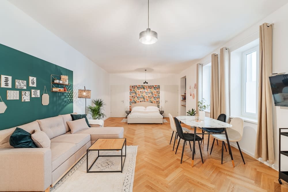 The 15's Apartments 1