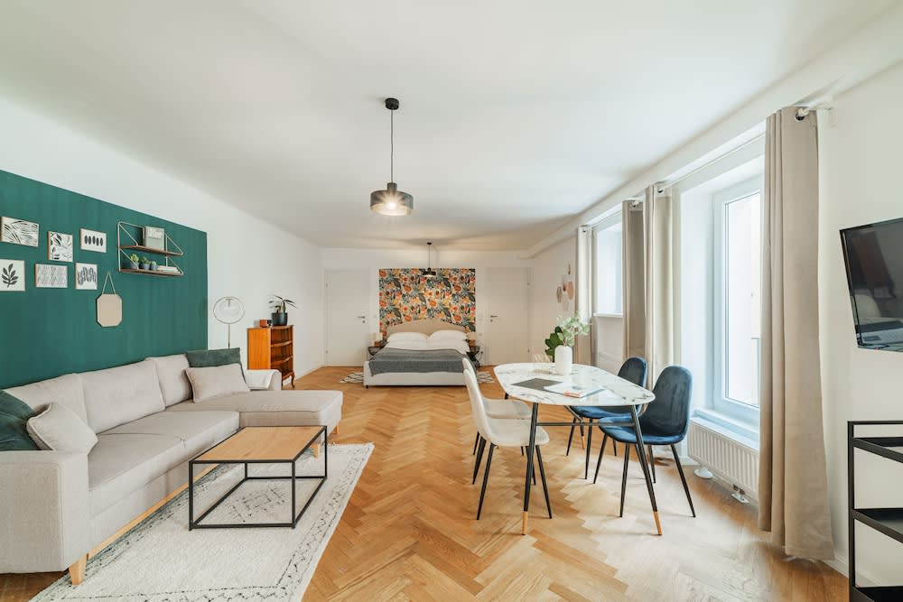 The 15's Apartments 2