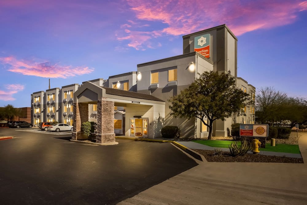 SureStay Plus by Best Western Mesa Superstition Springs 1