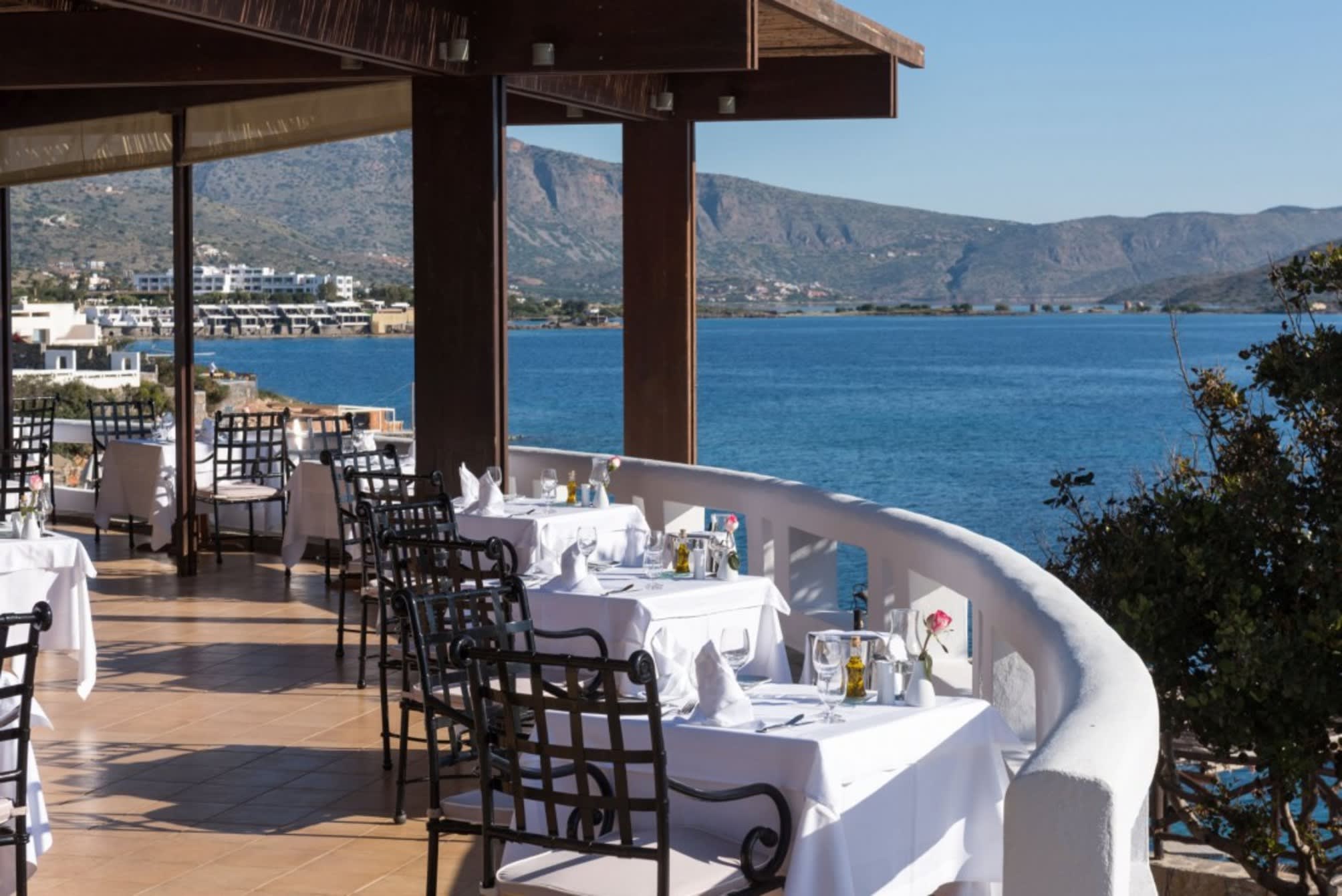 Aquila Elounda Village Resort, Suites & Spa 3