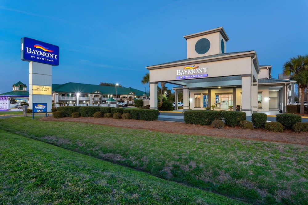 Baymont by Wyndham Marianna 1