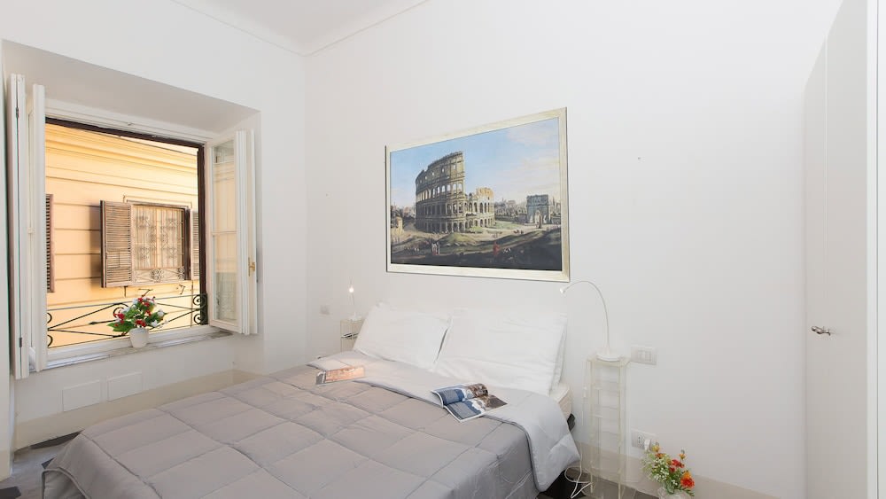Rental In Rome Arenula Apartment 2