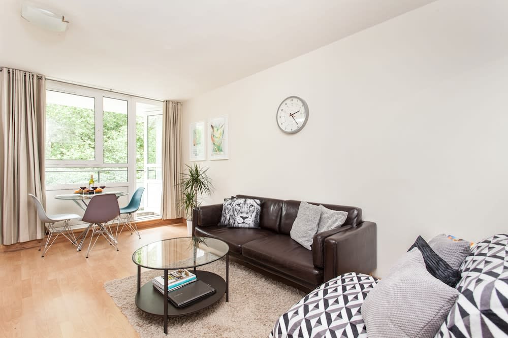 Regents Park & Euston 1 Bedroom Apartment 1