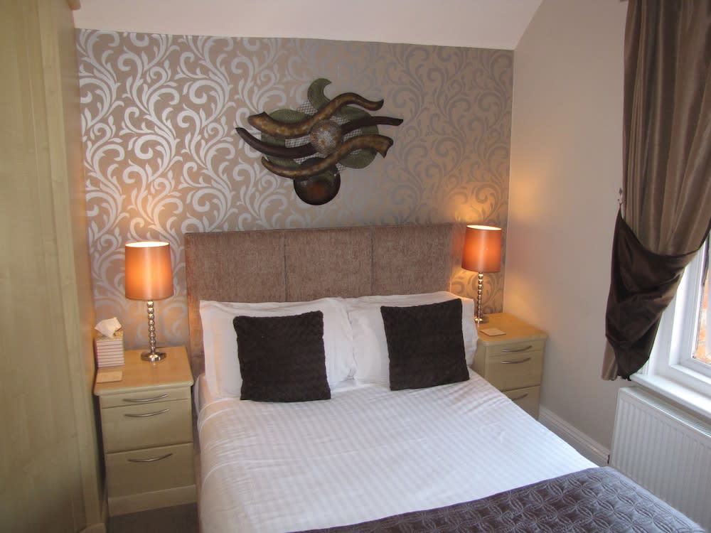 Ashmira Guest House, Weymouth | Best deals | lastminute.com