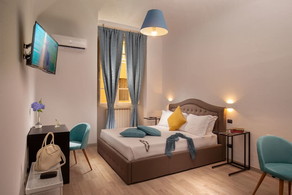 The Shell Rome Suite 5