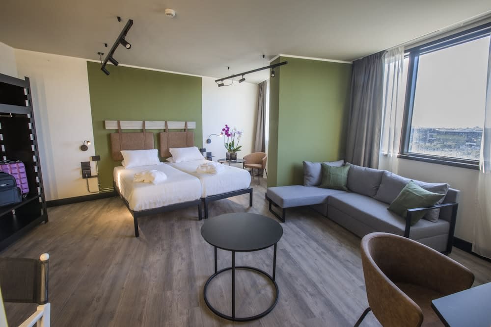 Mercure Roma Cinecittà 3