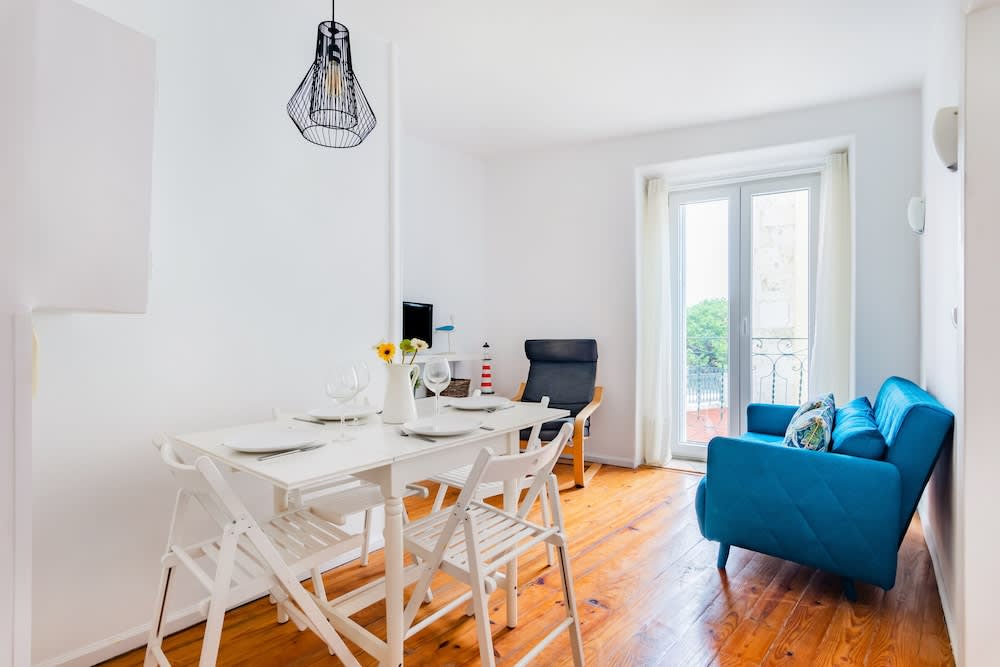 2BR at Chiado Historical Heart of Lisbon 1
