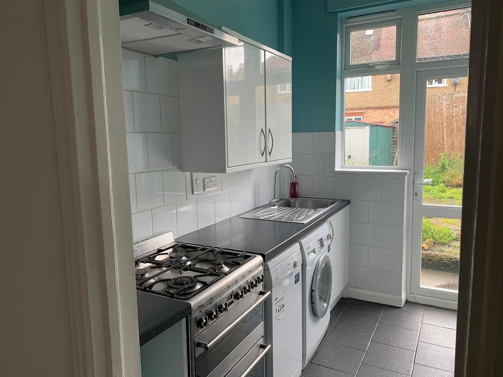 Marble Apartments Tooting House 2