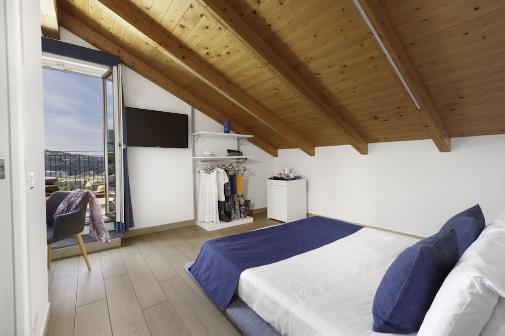 Eterea Charming Suites 4