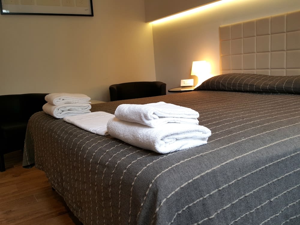 Passenger Vatican Relais 4