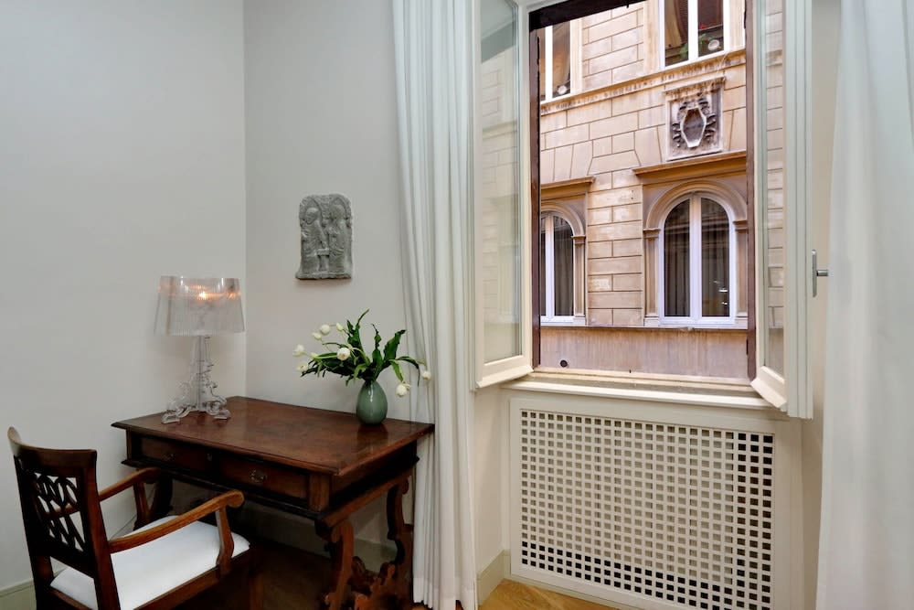 Farnese Charme - My Extra Home 2