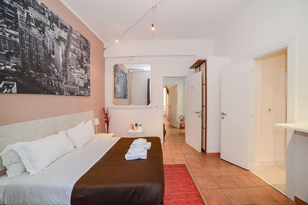 B&B Be First 2