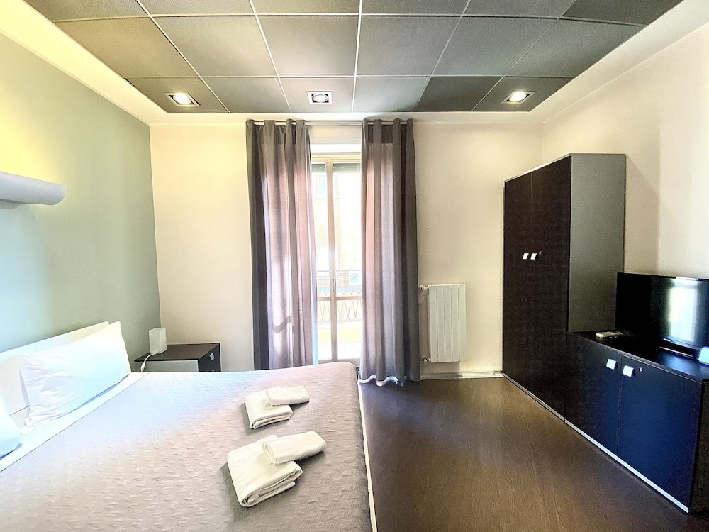 Gemini Guest House 3