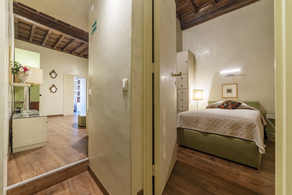 Pantheon Luxury Home 4